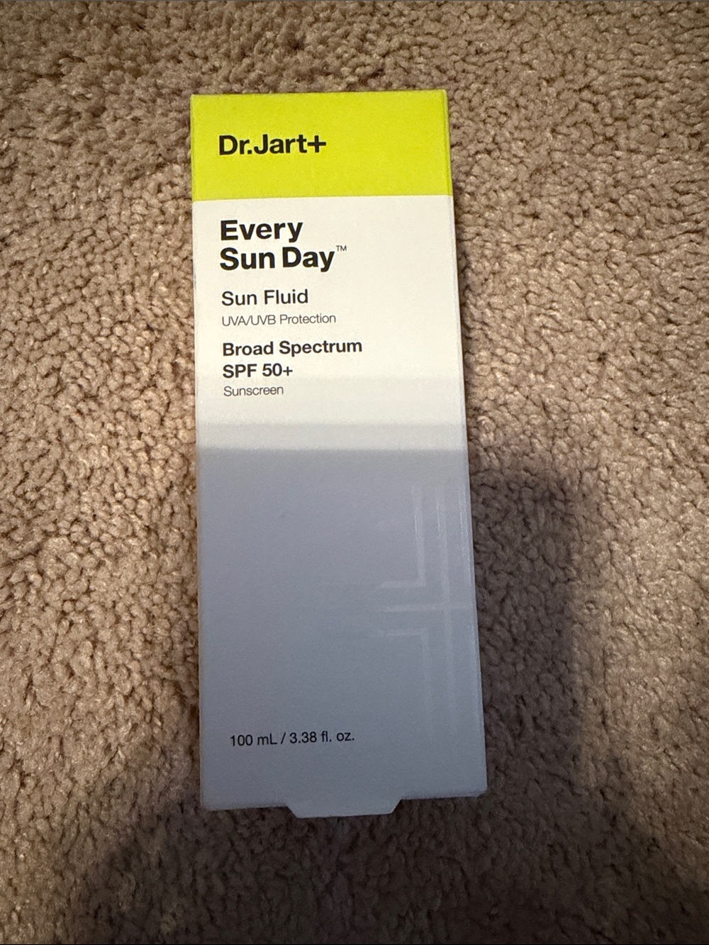 Dr. Jart+ Every Sun Day Sun Fluid SPF 50+ - Yellow & Light Blue